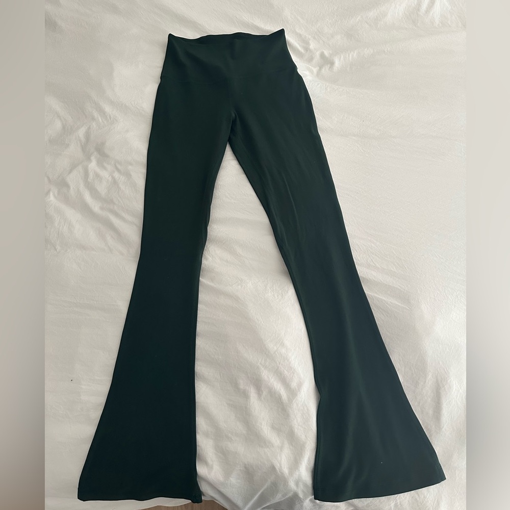 Brand new lululemon flare leggings